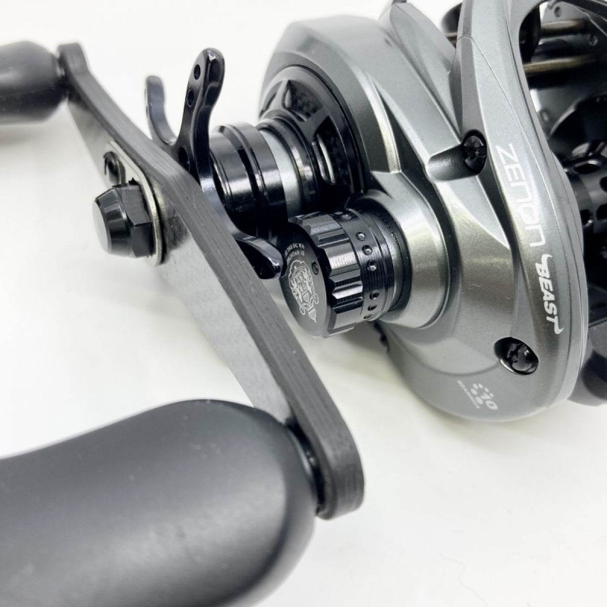 Abu Garcia ZENON BEAST 6-L - Britannic Trade