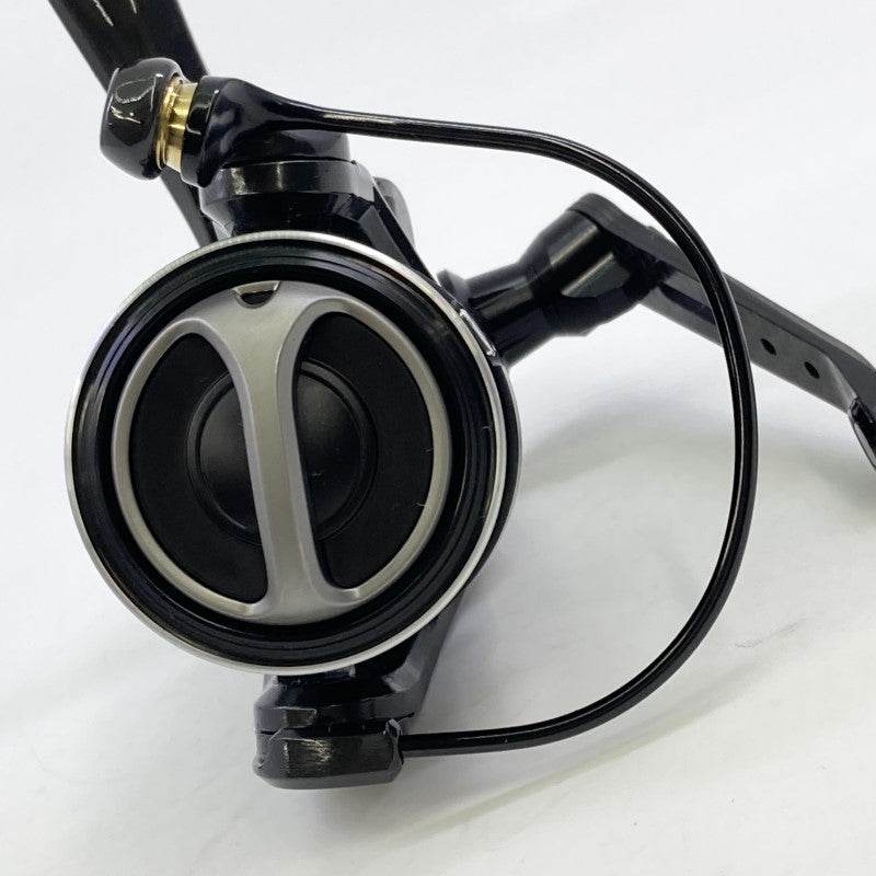 Abu Garcia REVO SP Beast 2000SH - Britannic Trade