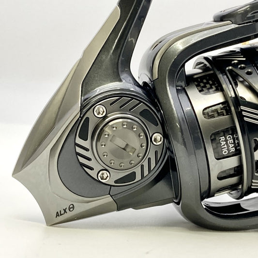 Abu Garcia Revo ALX THETA Revo ALX THETA 2500S fishing reel — photo 2