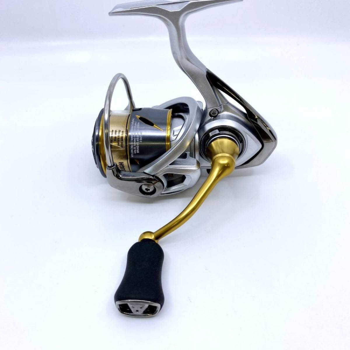 DAIWA 21 FREAMS FC LT 2000S - Britannic Trade