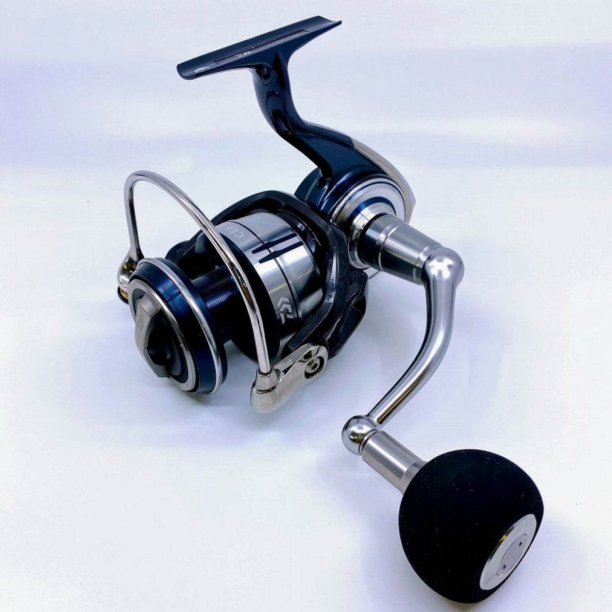 DAIWA 21 CERTATE SW 8000-P - Britannic Trade