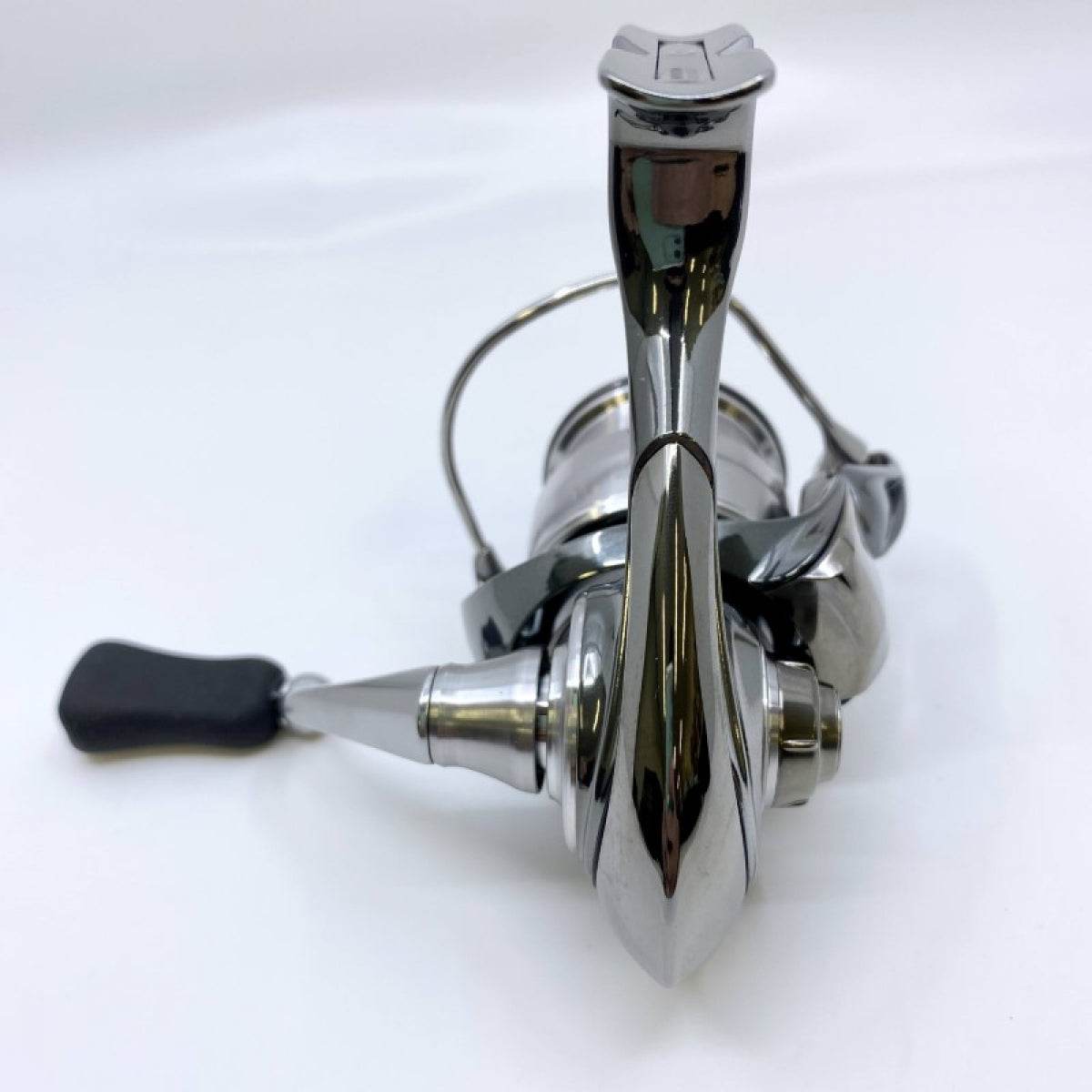 DAIWA 22 EXIST LT 2000S-H - Britannic Trade