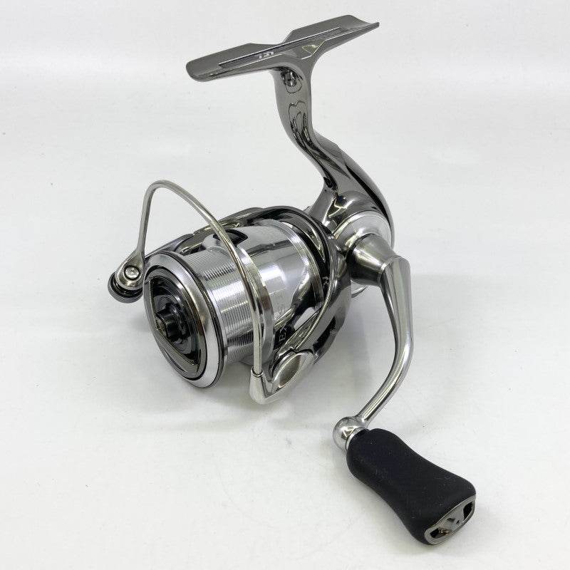 DAIWA 22 EXIST LT 2500S - Britannic Trade