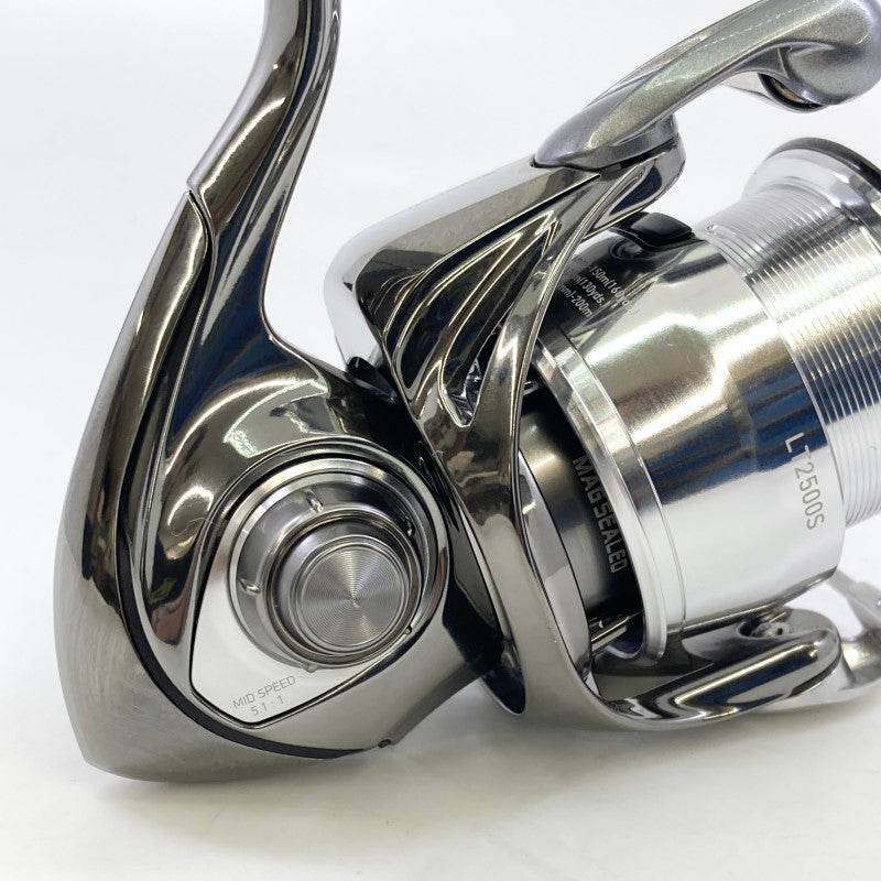 DAIWA 22 EXIST LT 2500S - Britannic Trade