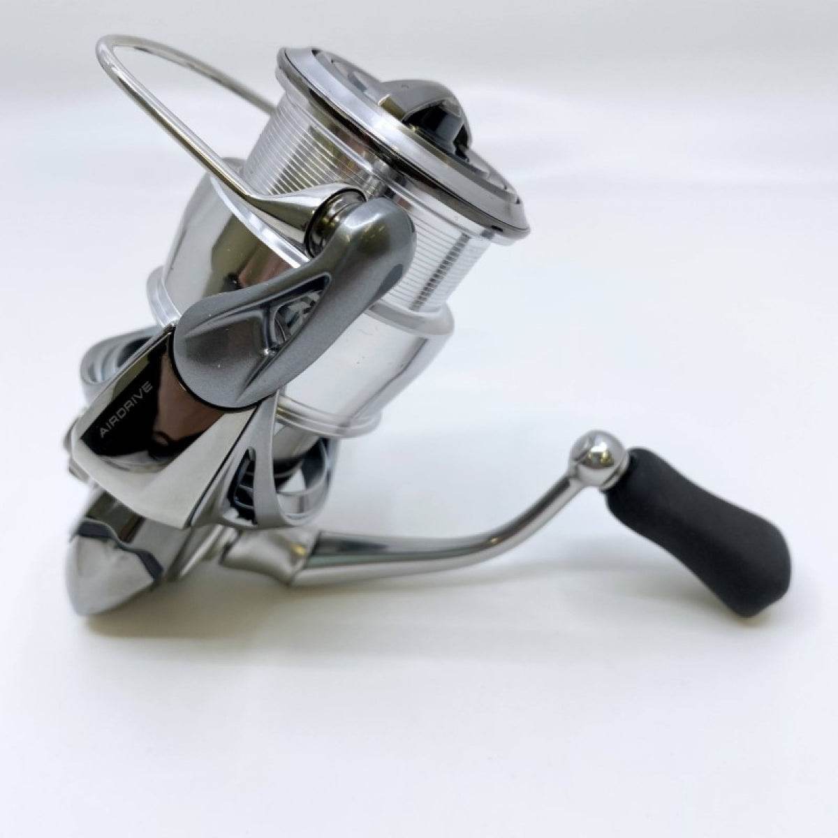 DAIWA 22 EXIST LT 2500S-H - Britannic Trade