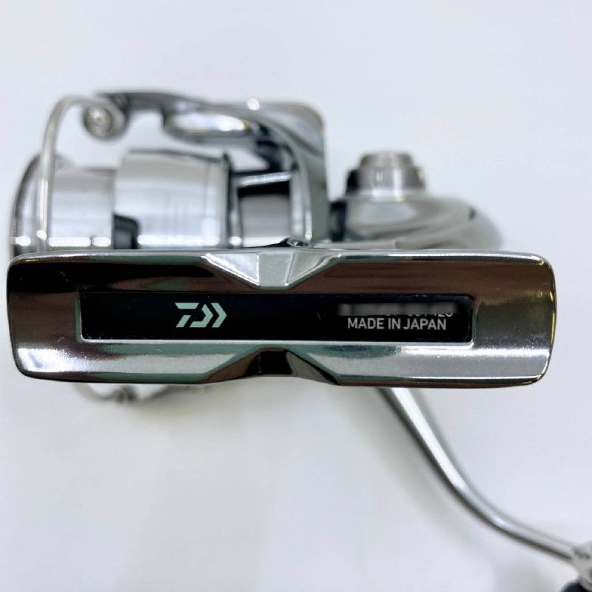 DAIWA 22 EXIST LT 2500S-H - Britannic Trade