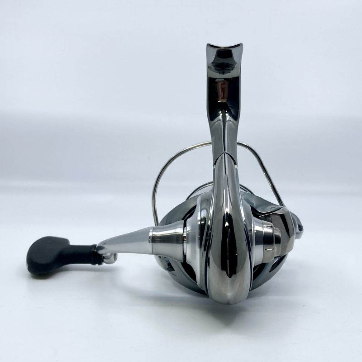 DAIWA 22 EXIST PC LT 3000-XH - Britannic Trade