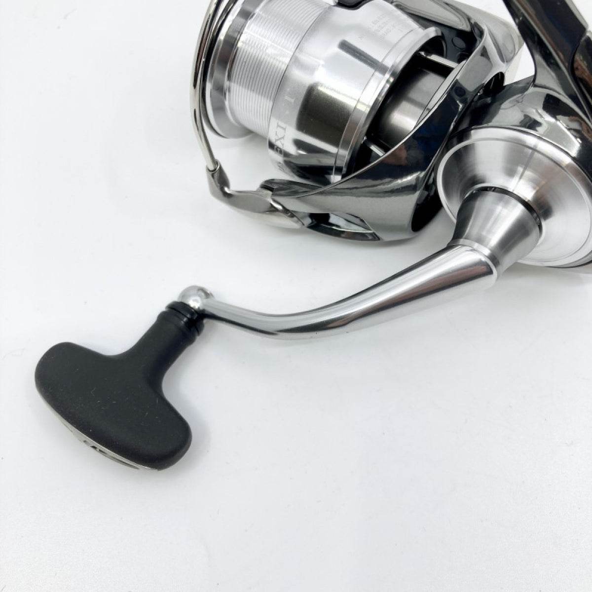 DAIWA 22 EXIST PC LT 3000-XH - Britannic Trade