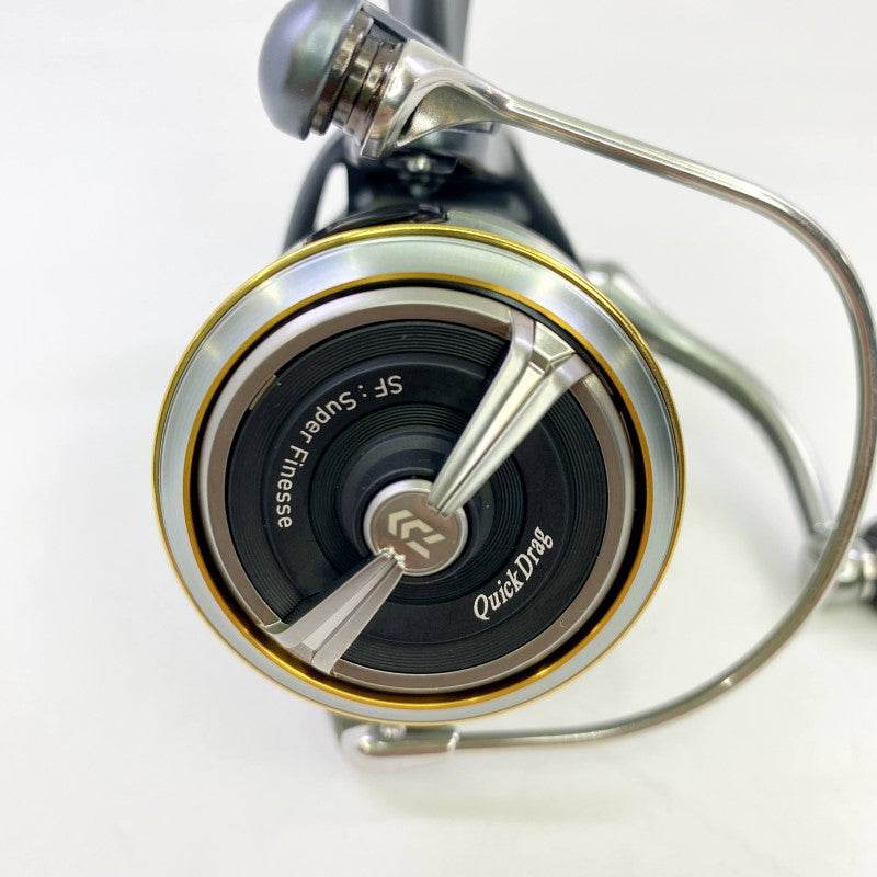 DAIWA 24 AIRITY SF 2500SS-H-QD - Britannic Trade
