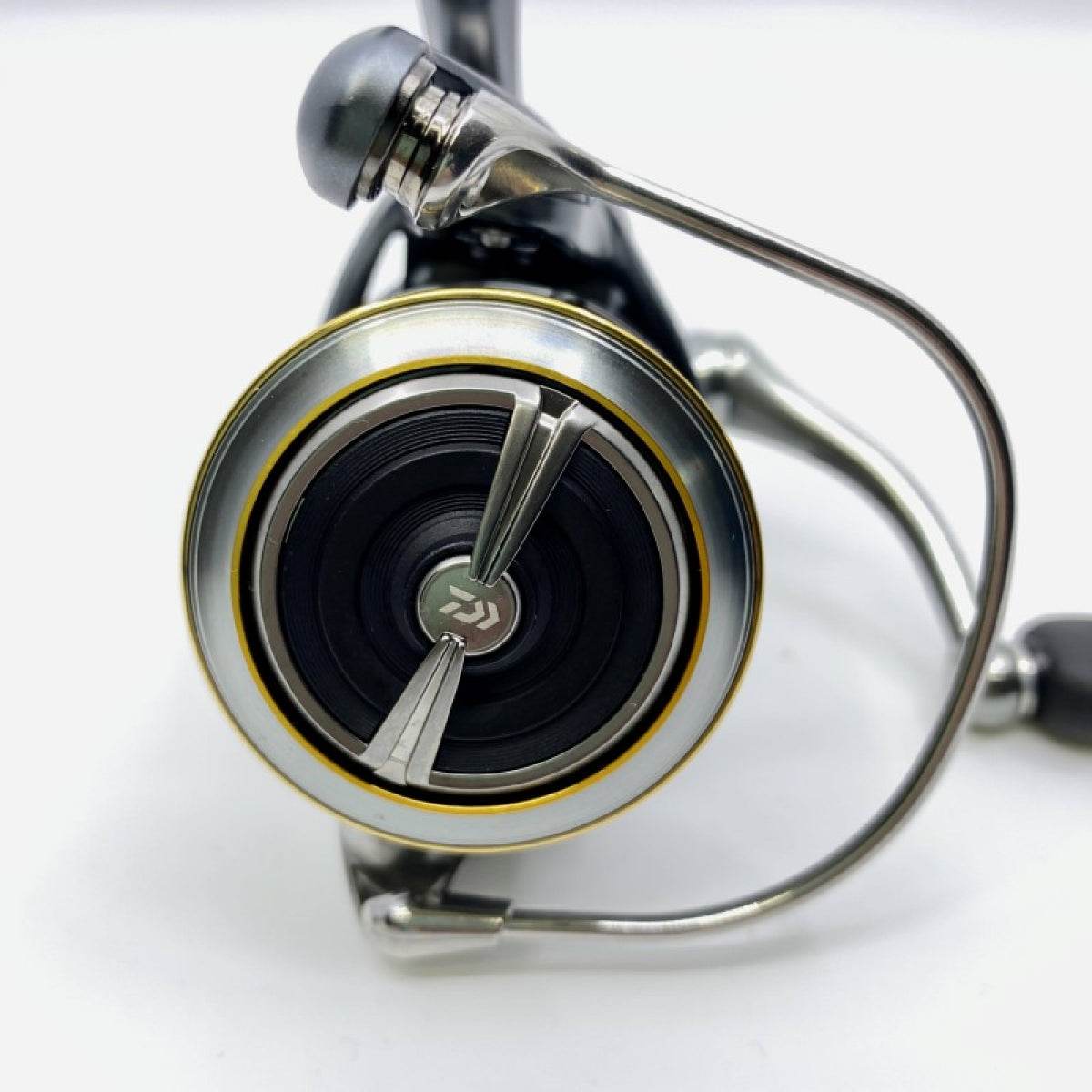 DAIWA 23 AIRITY LT2000S-P - Britannic Trade