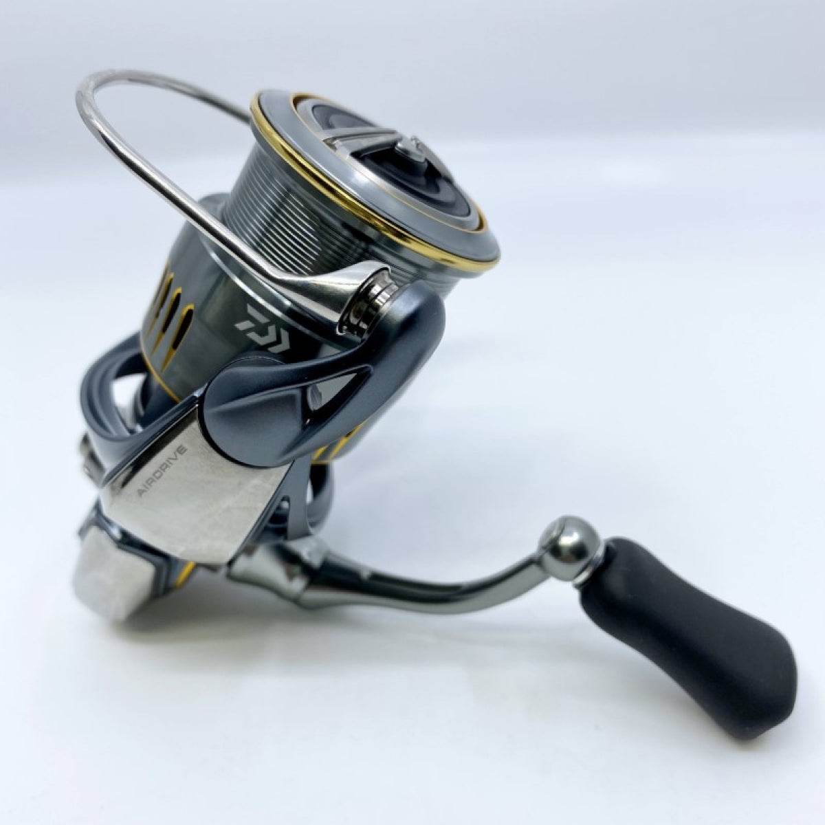 DAIWA 23 AIRITY LT2000S-H - Britannic Trade