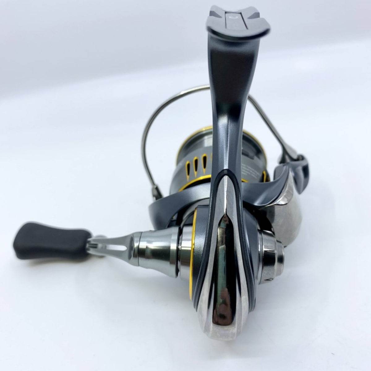 DAIWA 23 AIRITY LT2500S-XH - Britannic Trade