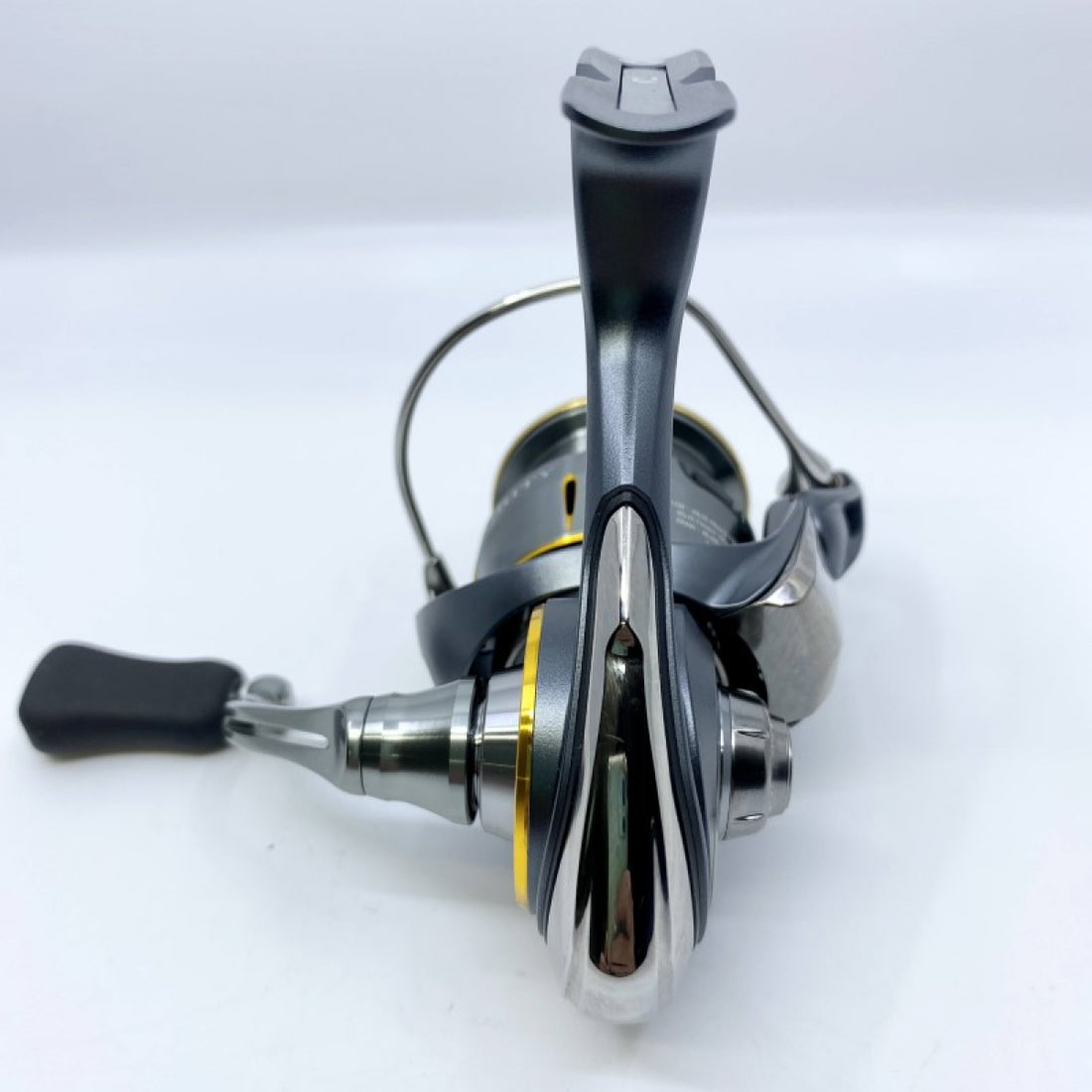 DAIWA 23 AIRITY PC LT2500 fishing reel — photo 2