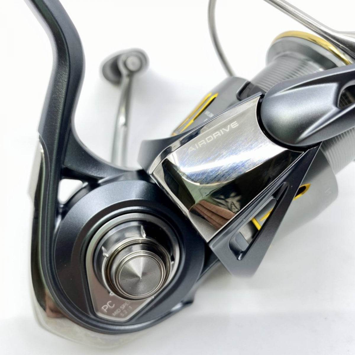 DAIWA 23 AIRITY PC LT2500 - Britannic Trade
