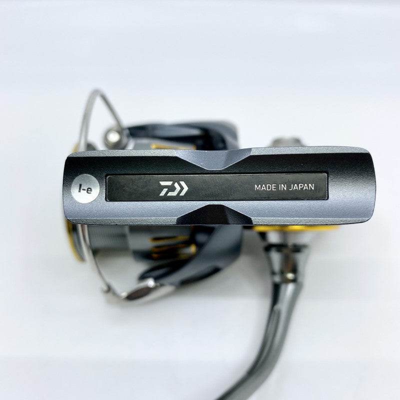 DAIWA 23 AIRITY PC LT3000 - Britannic Trade