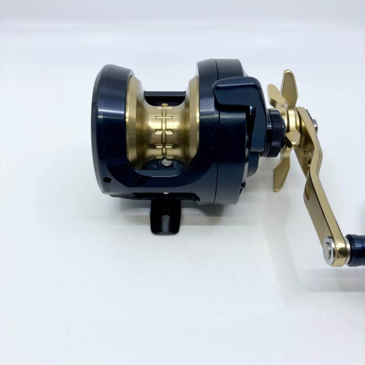 DAIWA 22 SALTIGA 15S - Britannic Trade