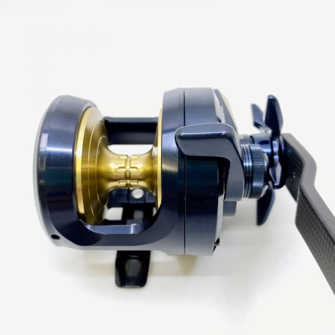 DAIWA SALTIGA 15 22 SALTIGA 15-SJ RIGHT fishing reel