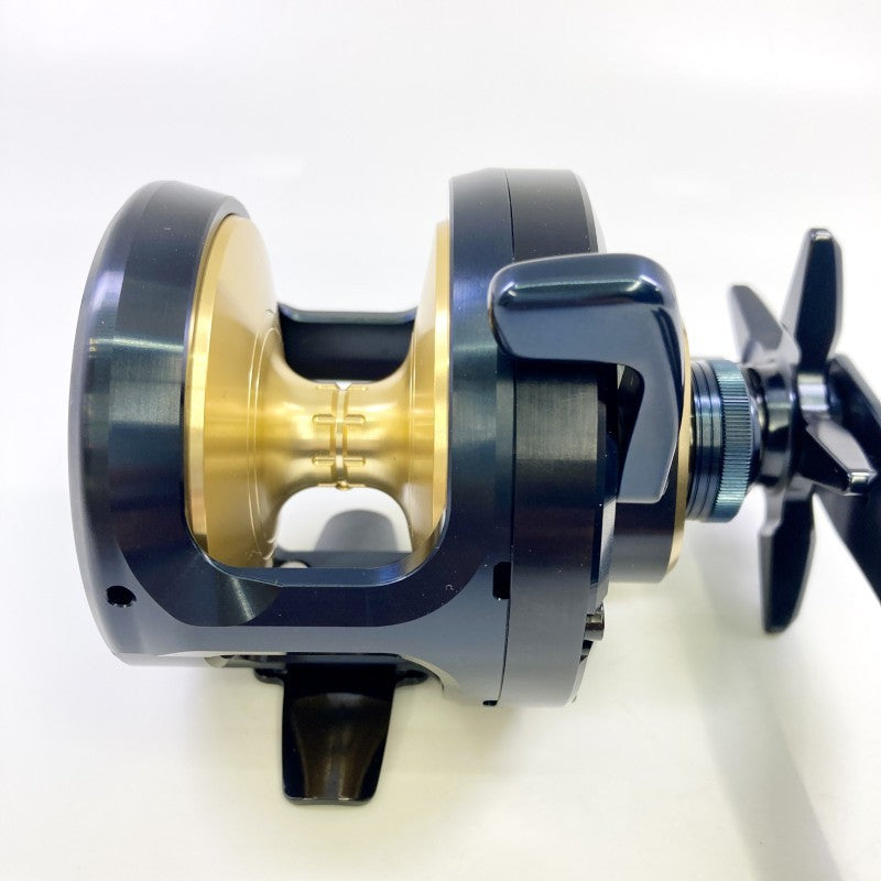 DAIWA 25 SALTIGA 35 RIGHT fishing reel