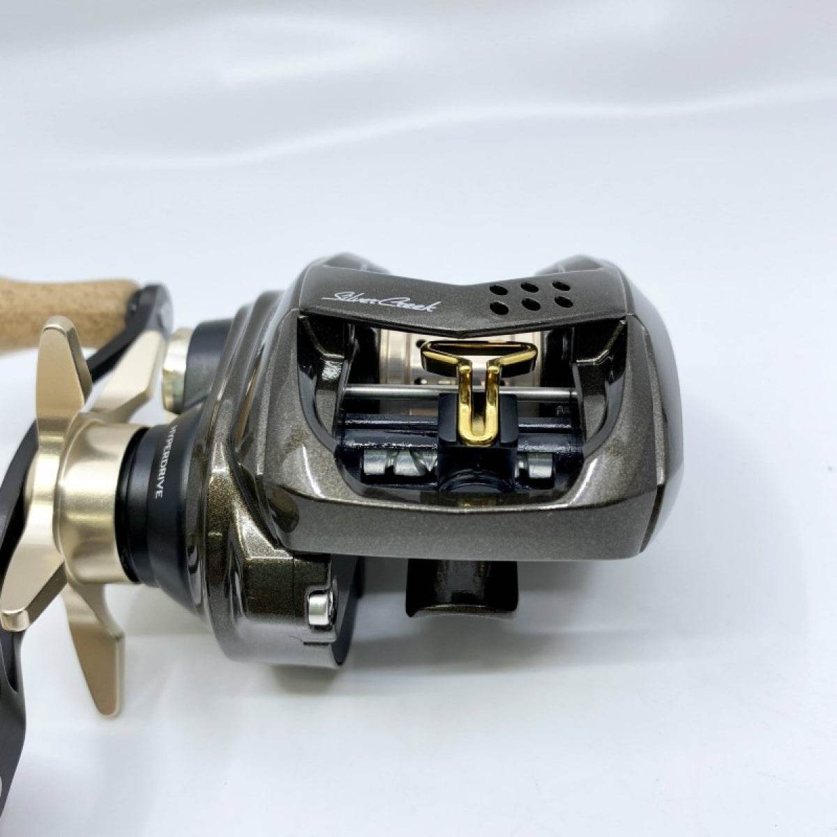 DAIWA 22 SILVER CREEK AIR TW STREAM CUSTOM 8.5R - Britannic Trade