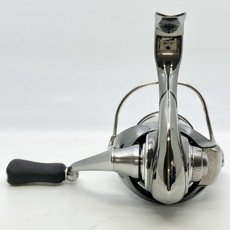 DAIWA EXIST SF 23 EXIST SF 2000SS-H fishing reel — photo 2