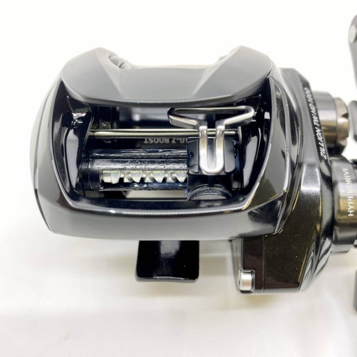 DAIWA 22 ZILLION TW HD 1000XHL - Britannic Trade