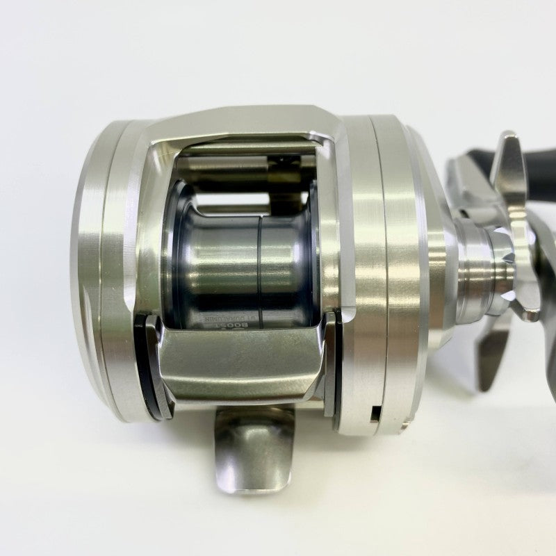 DAIWA 26 RYOGA SV 100 RIGHT fishing reel