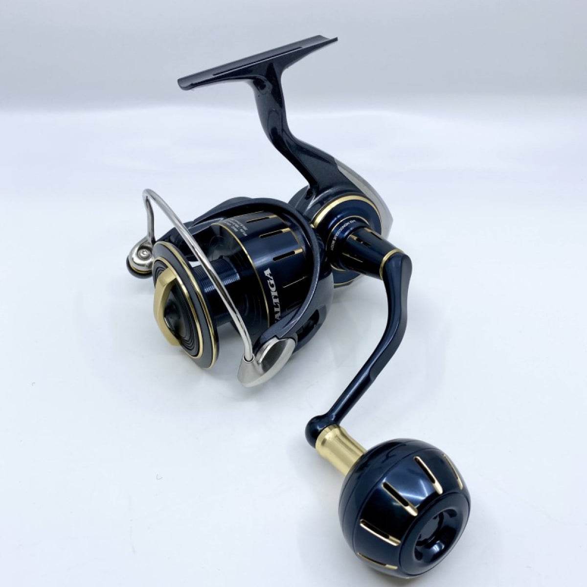 DAIWA 23 SALTIGA 6000-H - Britannic Trade