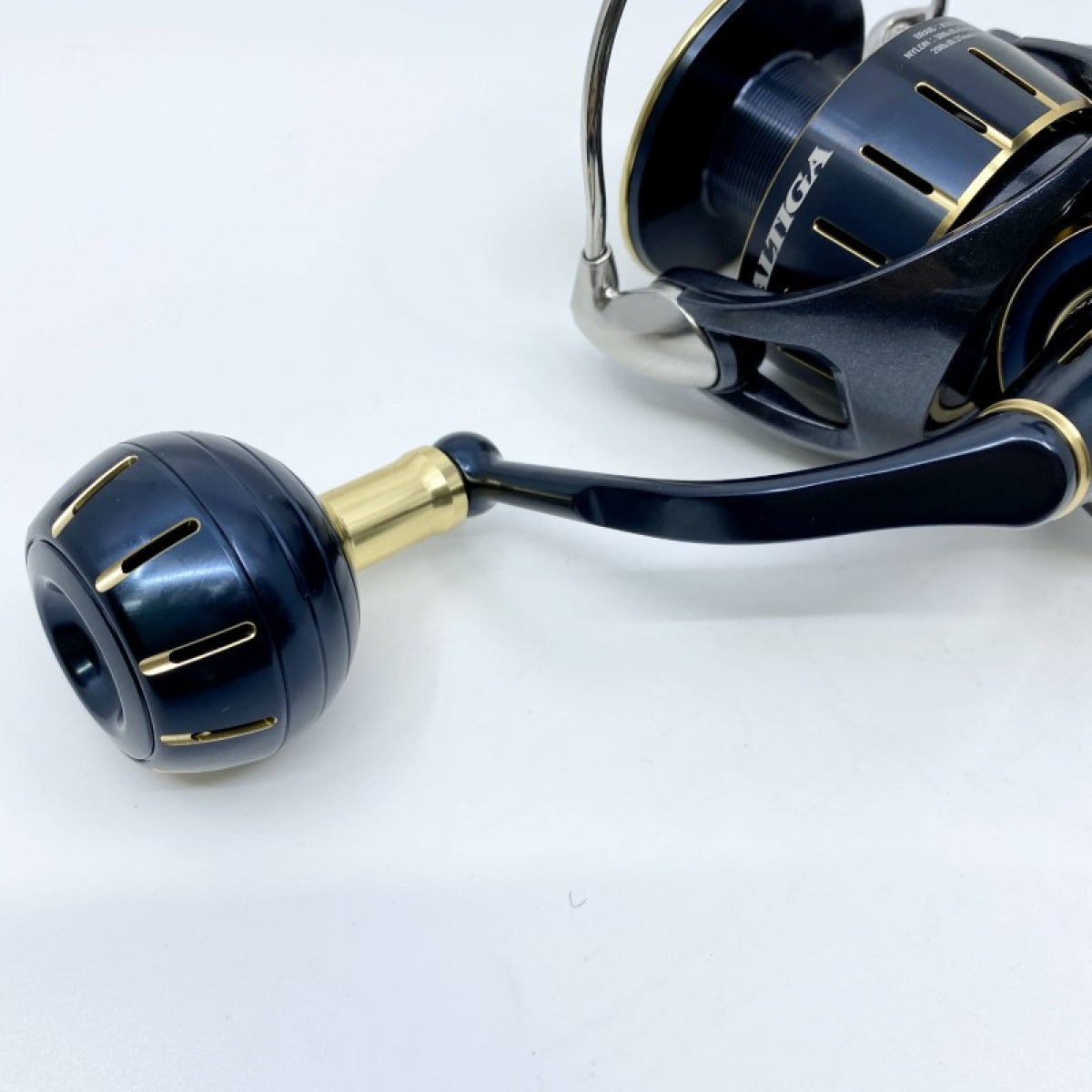 DAIWA SALTIGA 23 SALTIGA 6000-H