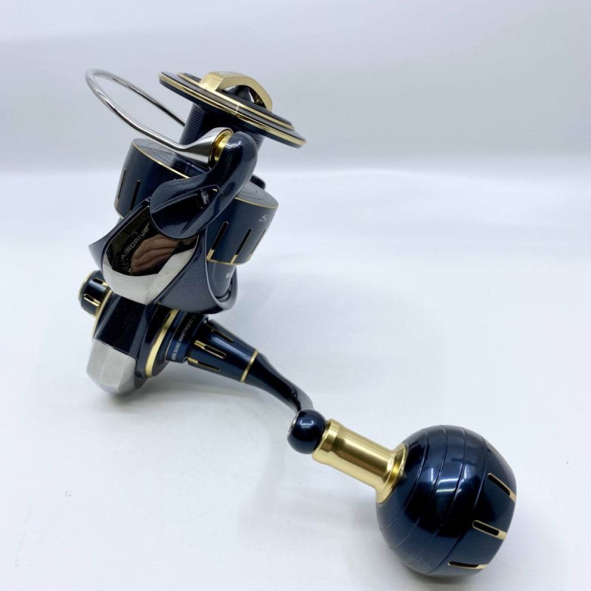 DAIWA 23 SALTIGA 6000-H - Britannic Trade