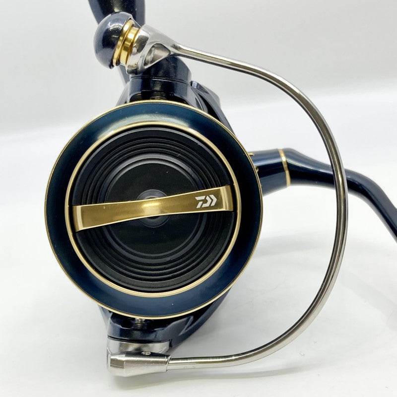 DAIWA 23 SALTIGA 6000-XH - Britannic Trade