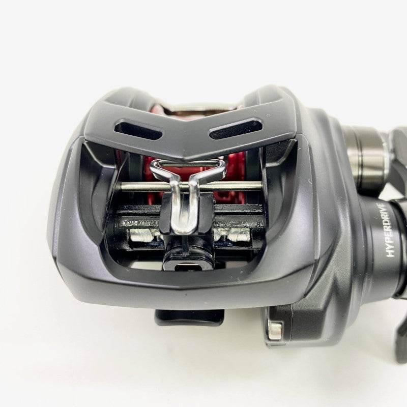 DAIWA 25 ALPHAS BF TW 8.5L - Britannic Trade