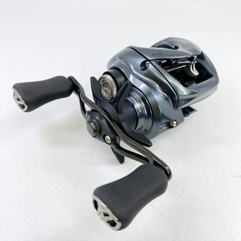 DAIWA 25 TATULA SV TW 100XH - Britannic Trade