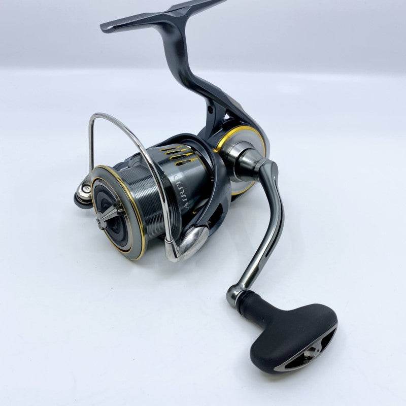 DAIWA 23 AIRITY PC LT3000-XH - Britannic Trade