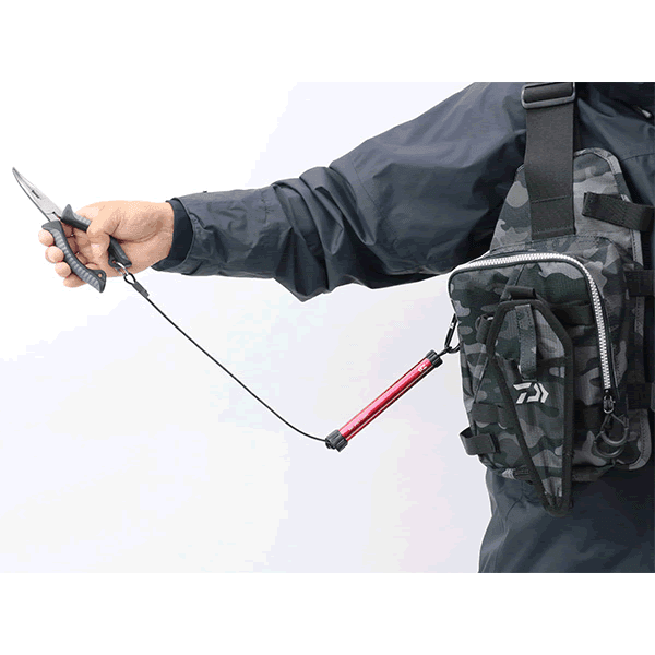 DAIWA SAFETY STRAP 1500mm : 35g RED - Britannic Trade