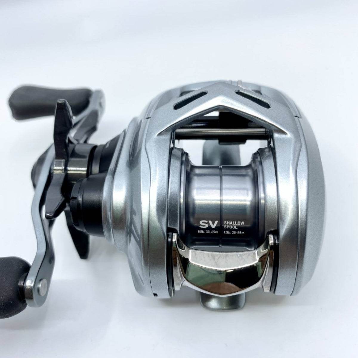 DAIWA 22 ALPHAS SV TW 800S-XHL - Britannic Trade