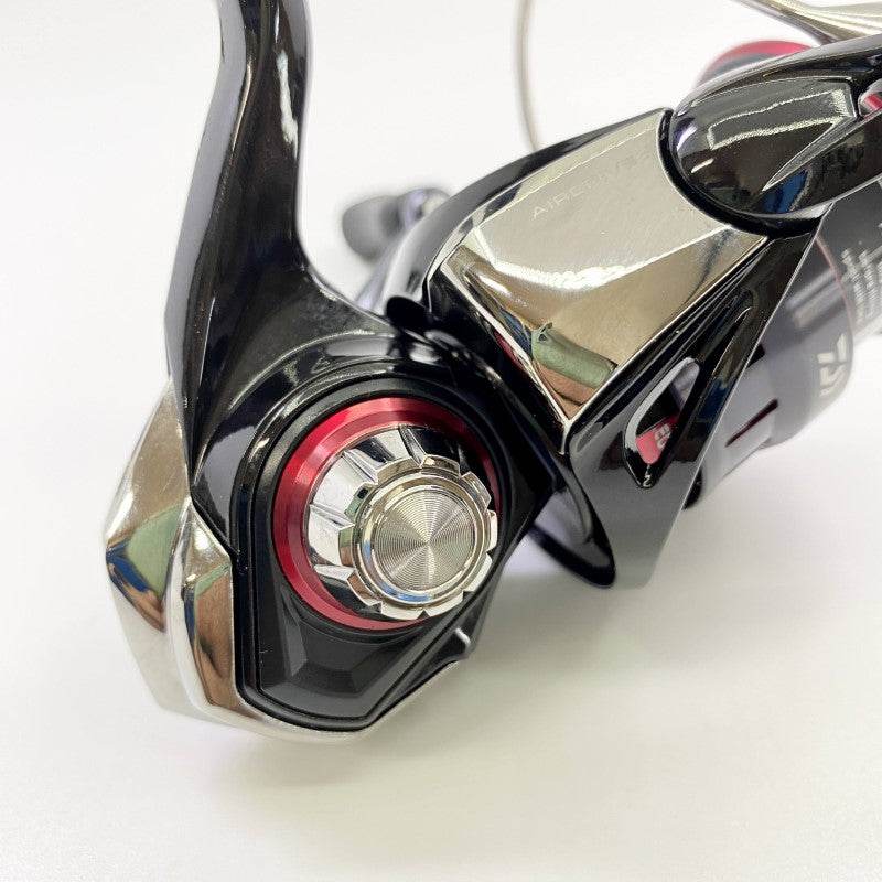DAIWA 23 Gekka Bijin LT 2000S - Britannic Trade