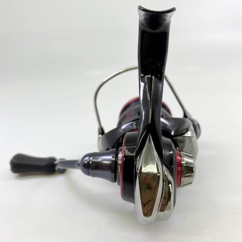 DAIWA 23 Gekka Bijin LT 2000S-H - Britannic Trade