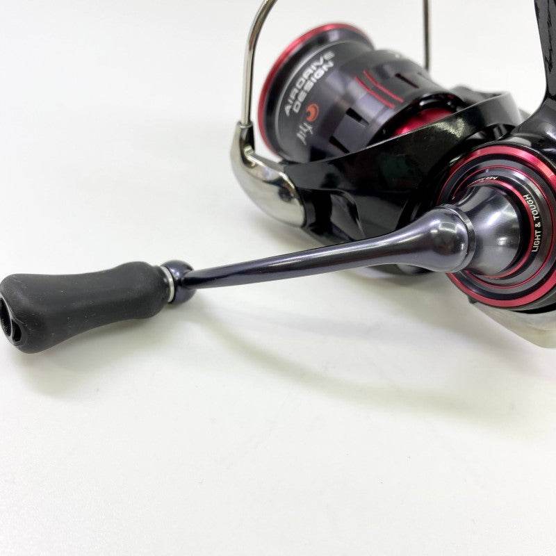 DAIWA 23 Gekka Bijin LT 2000S-H - Britannic Trade
