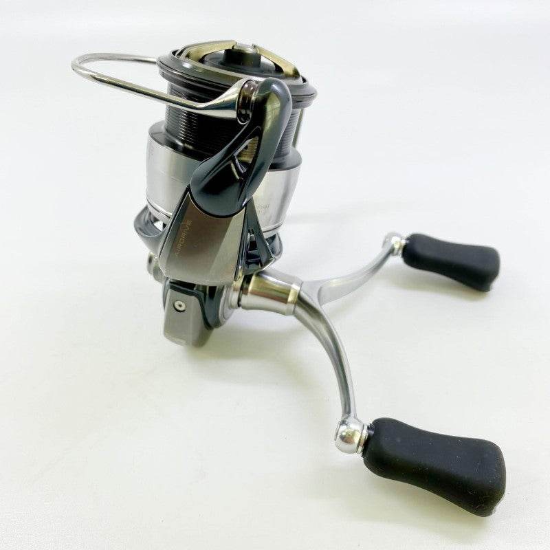 DAIWA 24 CERTATE FC LT 2500S-DH - Britannic Trade