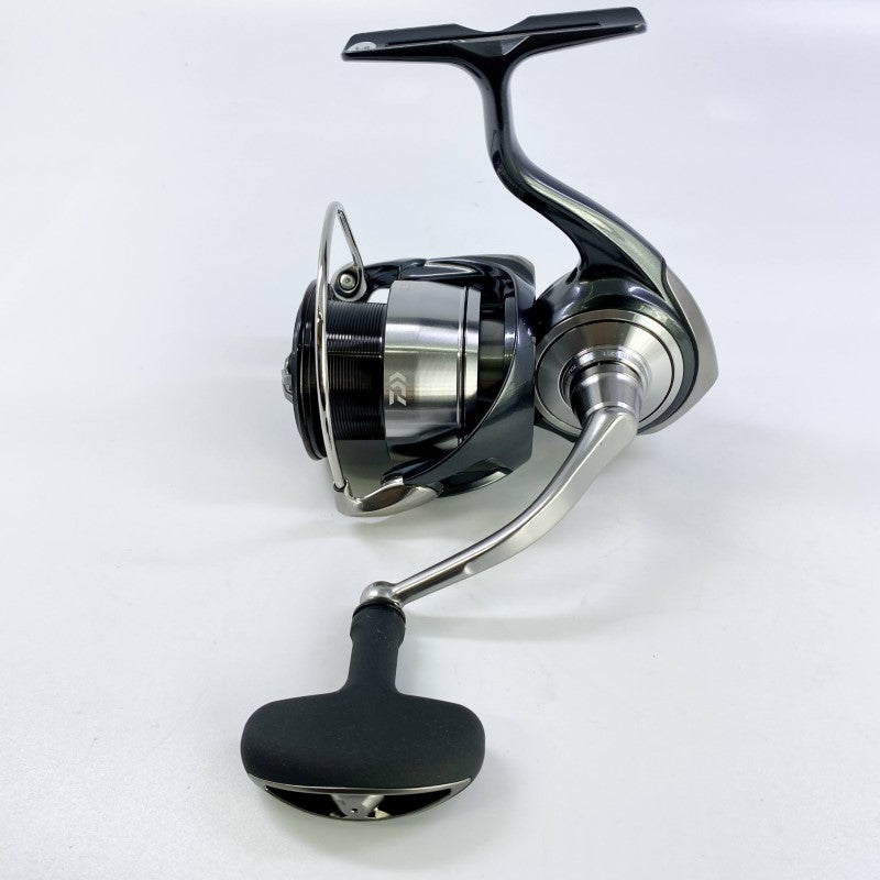 DAIWA 24 CERTATE LT 3000-XH fishing reel