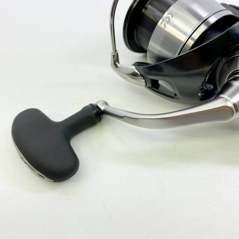 DAIWA 24 CERTATE LT 4000-CXH - Britannic Trade