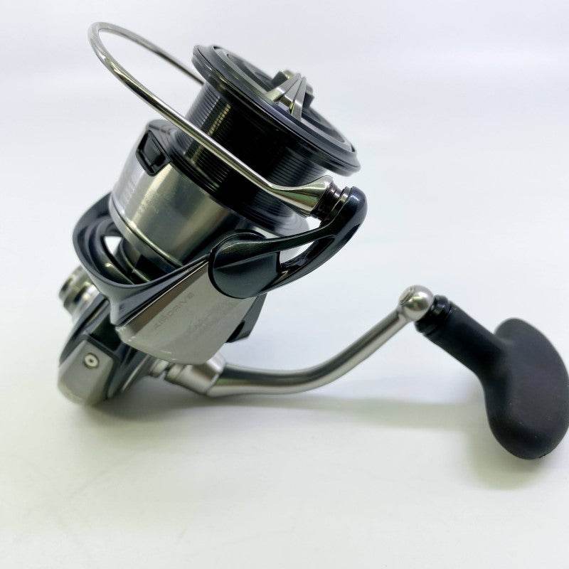 DAIWA 24 CERTATE LT 4000-CXH - Britannic Trade