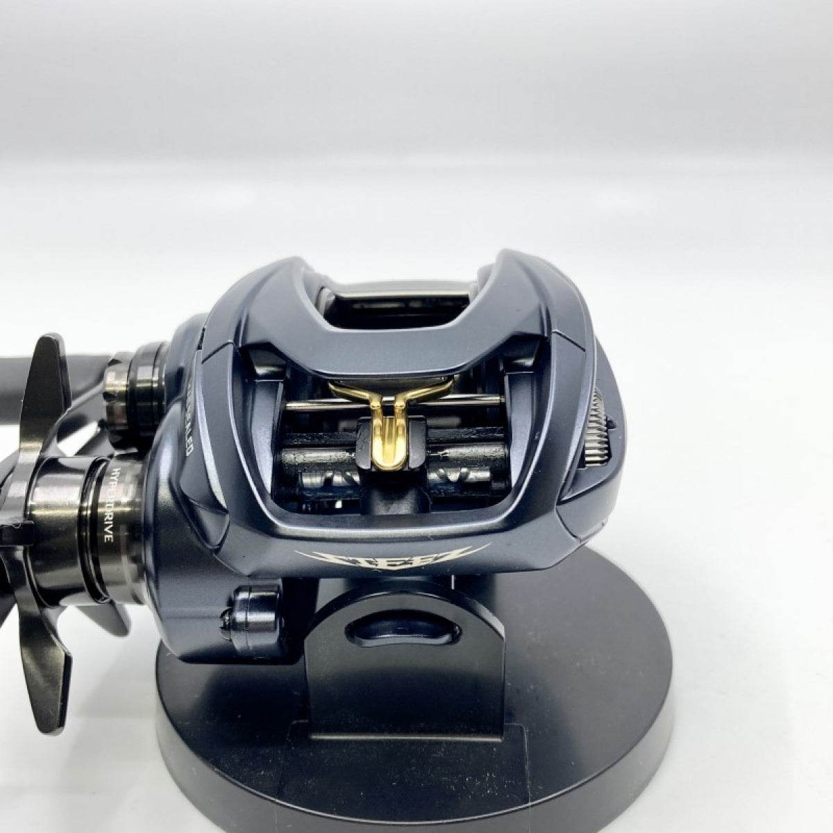 DAIWA 23 STEEZ A II TW 1000XH - Britannic Trade