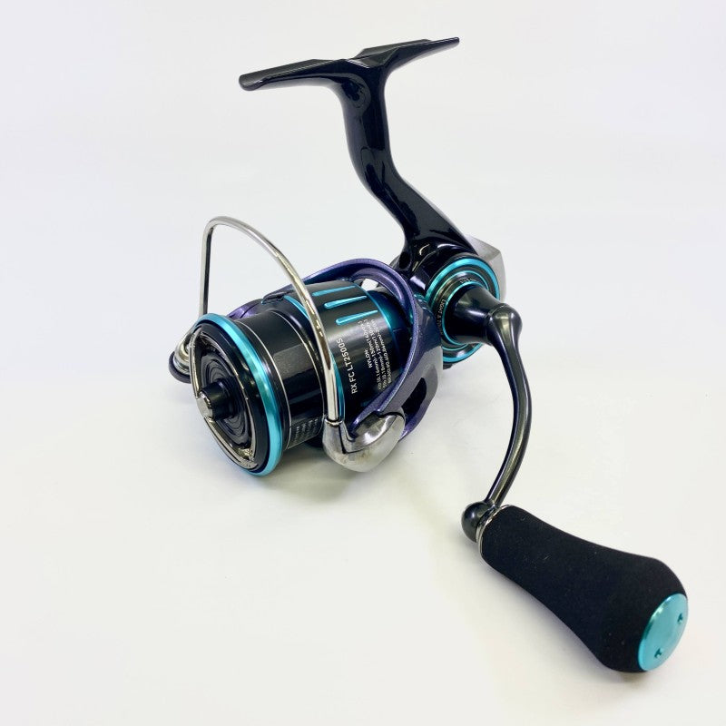 DAIWA 23 EMERALDAS RX FC LT 2500S