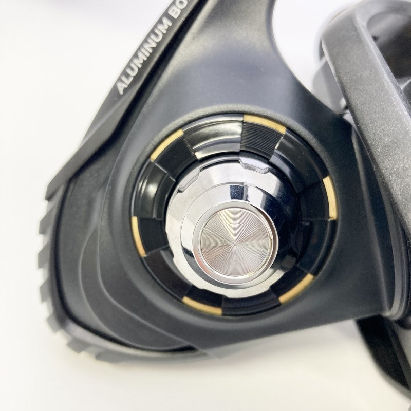 DAIWA BG SW 23 BG SW 18000 fishing reel — photo 2