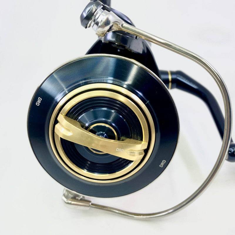 DAIWA 25 SALTIGA 25000-P - Britannic Trade