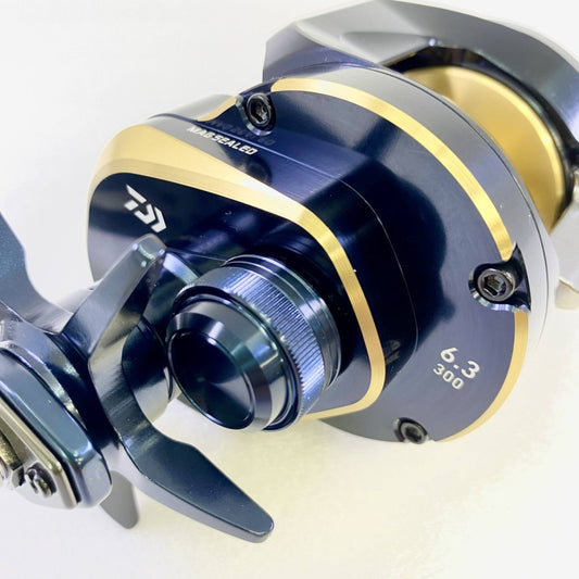 DAIWA SALTIGA 300 25 SALTIGA 300L LEFT fishing reel — photo 2
