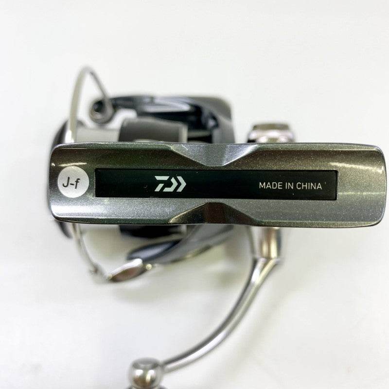 DAIWA 24 LUVIAS LT2500S - Britannic Trade