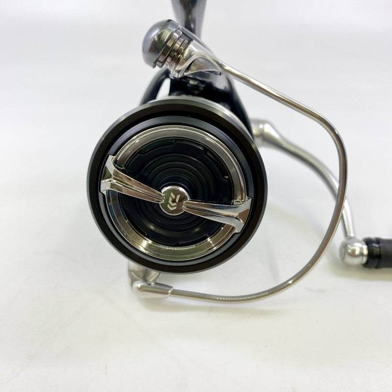 DAIWA 24 LUVIAS LT3000-H - Britannic Trade