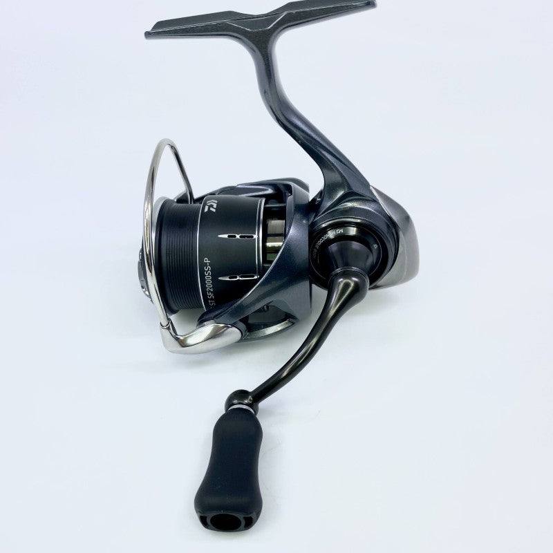 DAIWA 24 LUVIAS ST SF 2000SS-P fishing reel